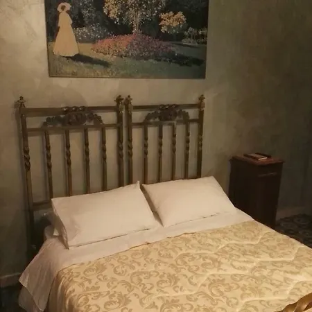 Bed & Breakfast Domus Cicerone