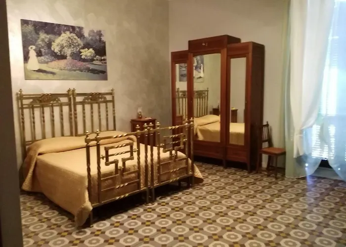 Domus Cicerone 3* Φόρμια