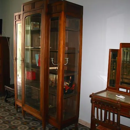 Domus Cicerone Bed & Breakfast