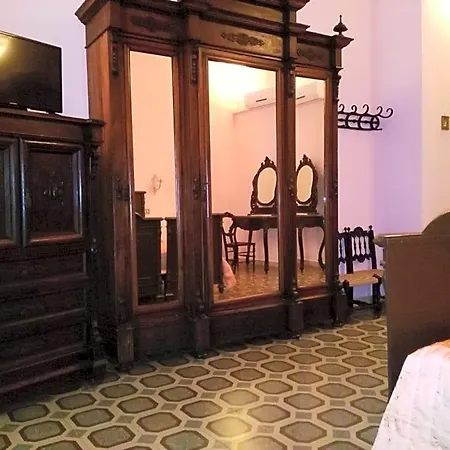 Domus Cicerone B&B
