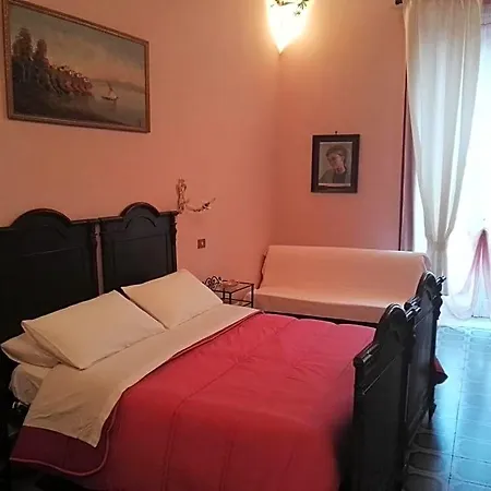 B&B Domus Cicerone 3*
