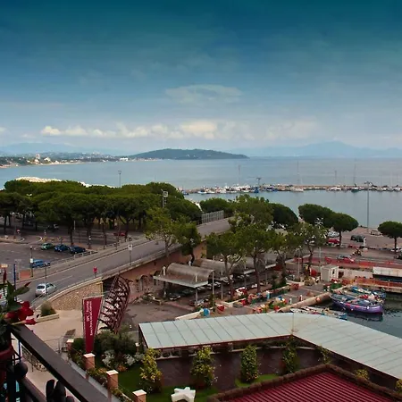 Domus Cicerone Bed & Breakfast