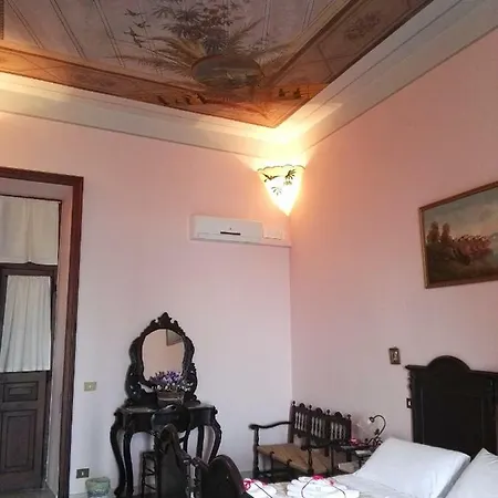 Domus Cicerone Bed & Breakfast