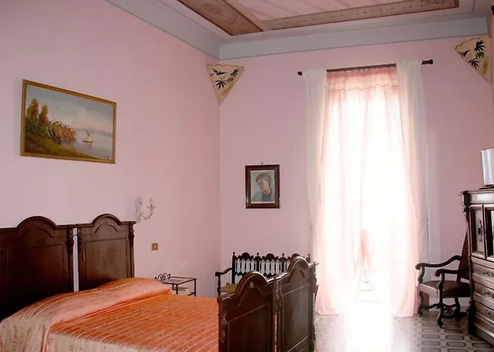 Domus Cicerone Bed and Breakfast