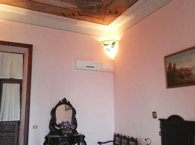 Domus Cicerone Bed and Breakfast